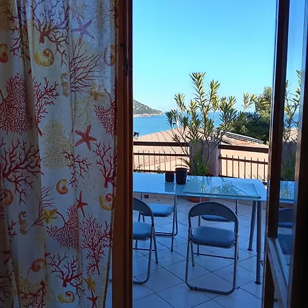 Casa Corallo Conca Holiday home *